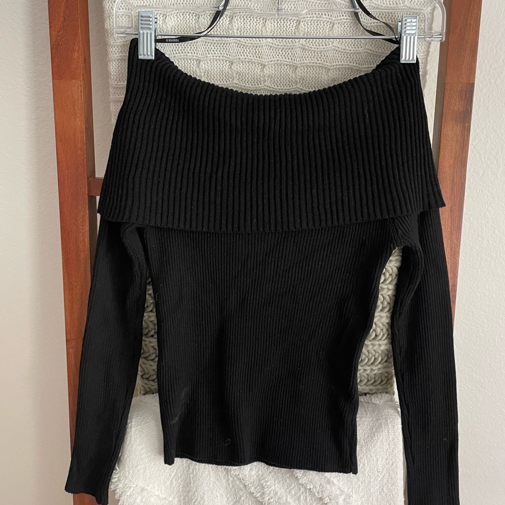 Forever21 Off Shoulder Sweater Top